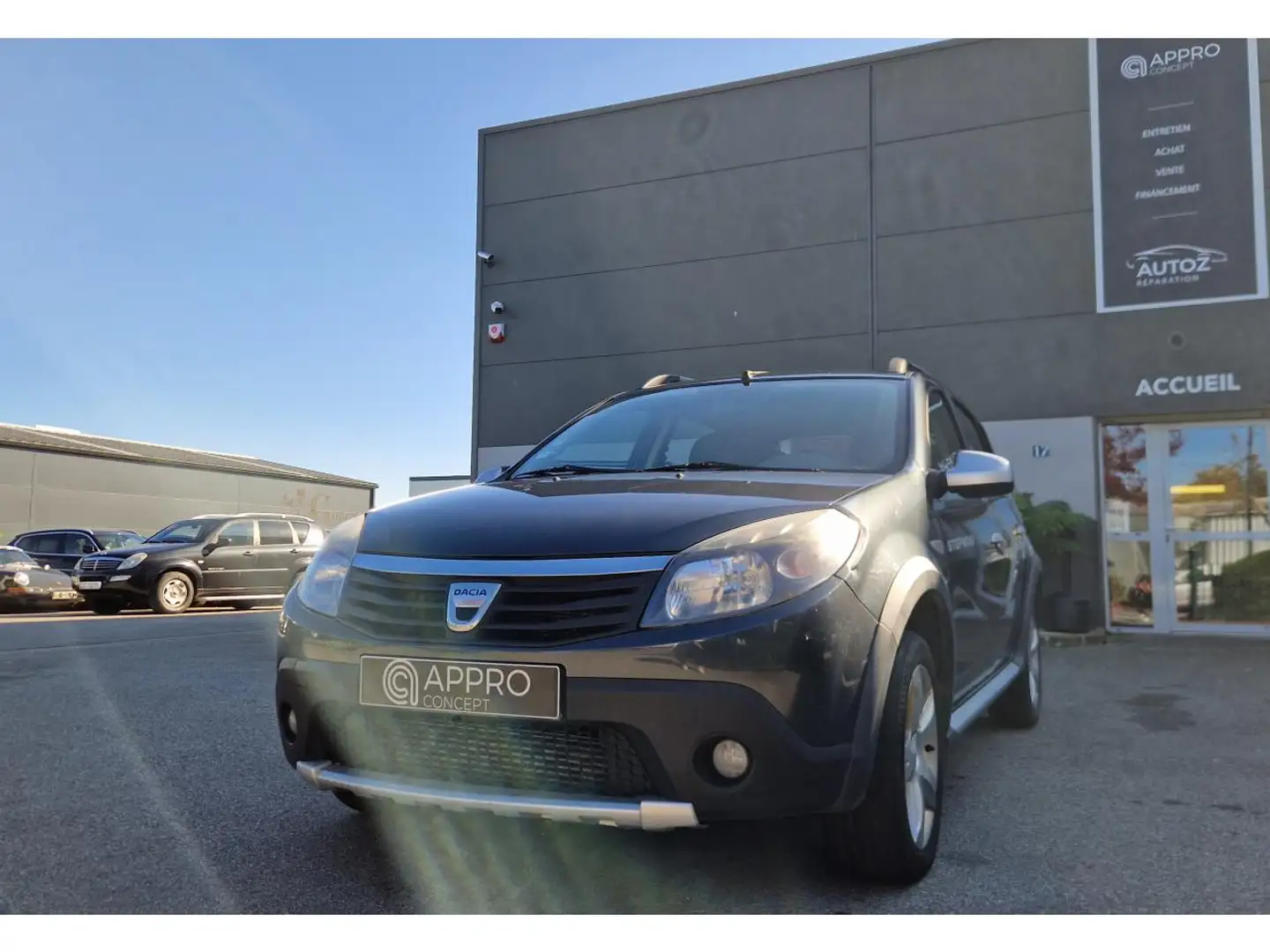 Dacia Sandero Sandero 1.5 dCi FAP - 90 E5  BERLINE Stepway Gris - 1