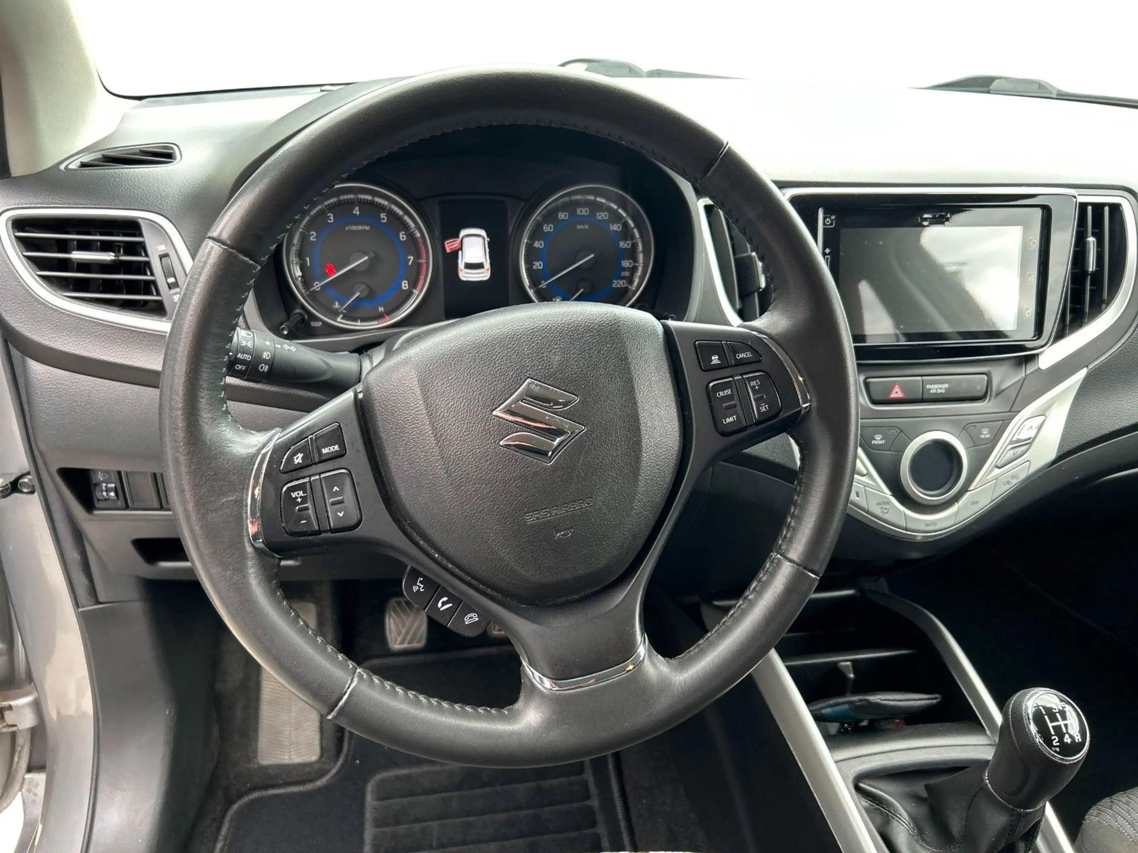 Suzuki Baleno 1.0 BOOSTERJET MT Comfort — photo 12