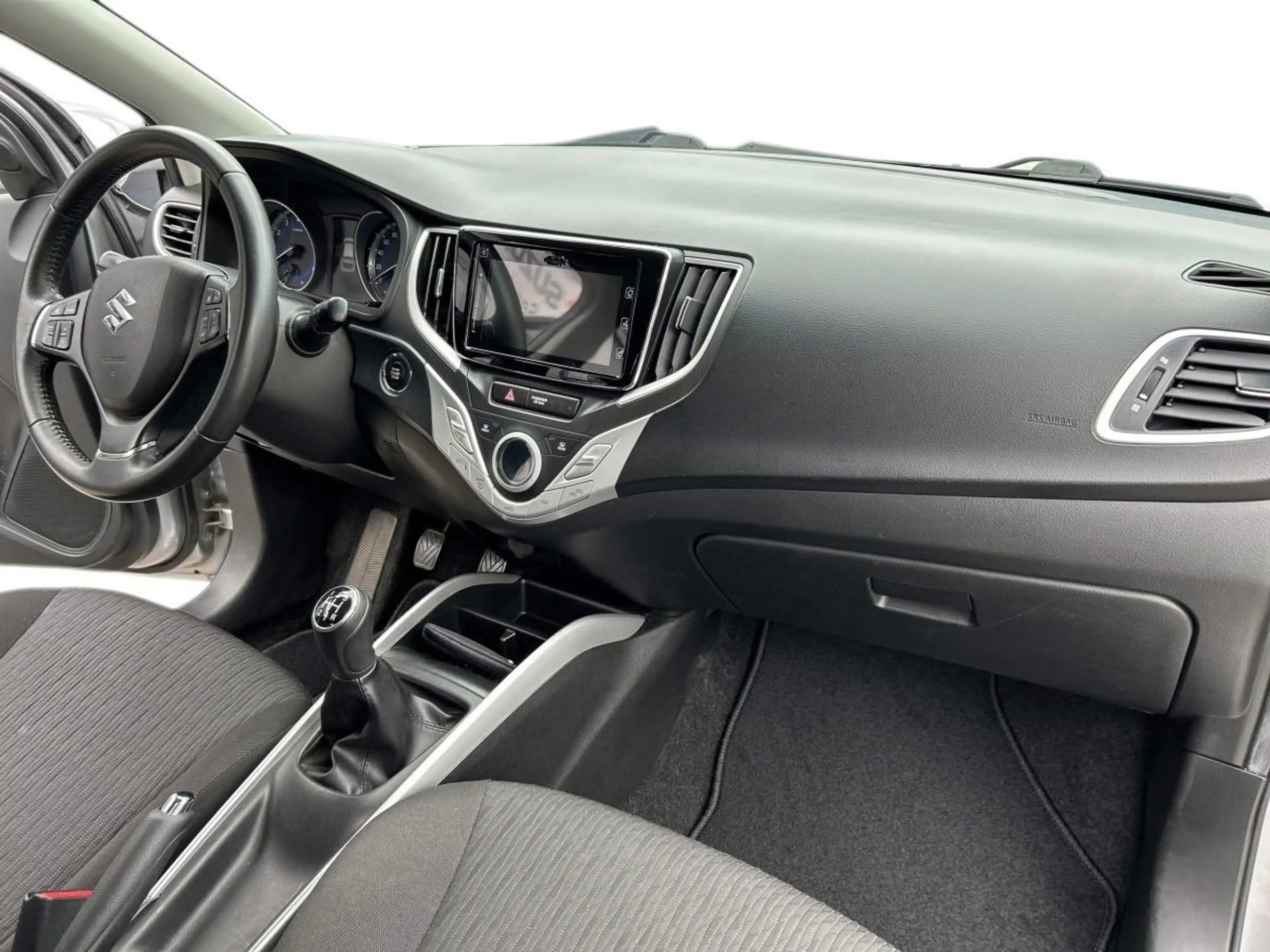 Suzuki Baleno 1.0 BOOSTERJET MT Comfort — photo 13