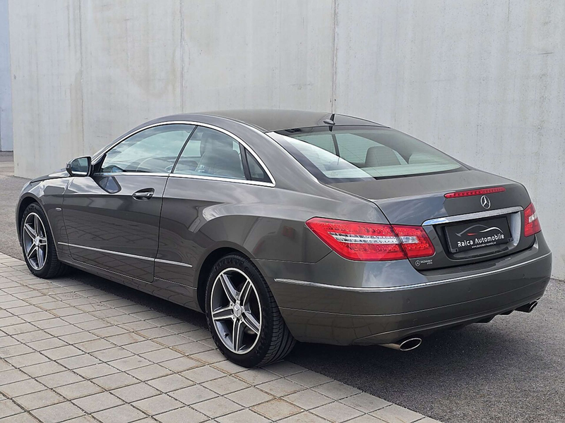 Mercedes-Benz E 350 Coupe *LEDER *LED *PDC *Bluetooth *SHZ *LUFT — photo 7