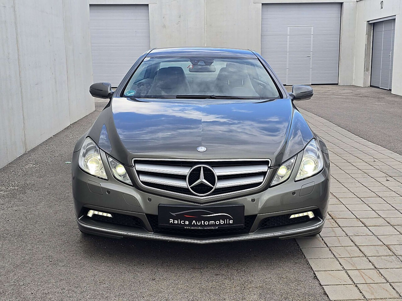 Mercedes-Benz E 350 Coupe *LEDER *LED *PDC *Bluetooth *SHZ *LUFT — photo 10