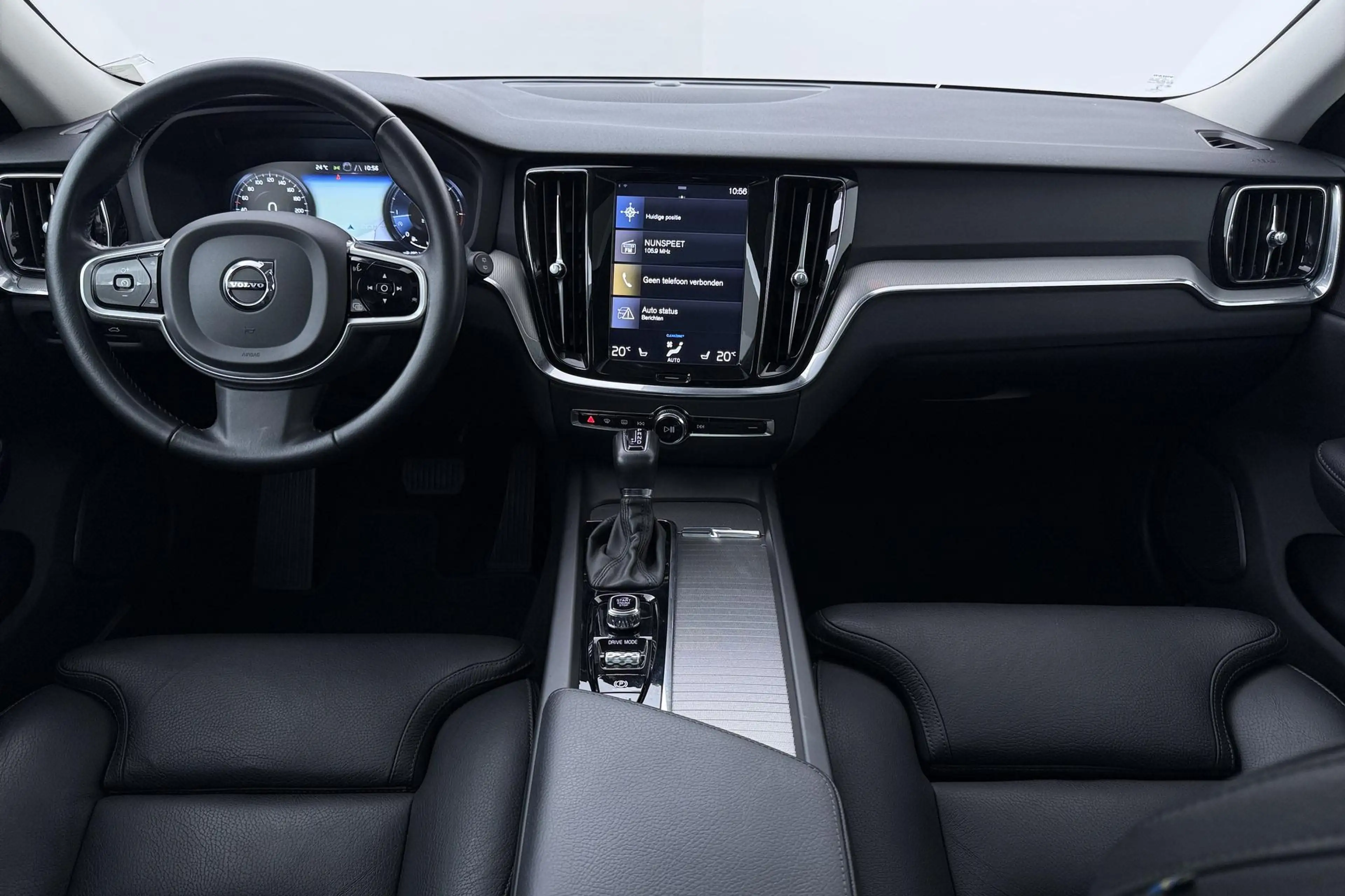 Volvo V60 Cross Country 2.0 D4 AWD Pro | Trekhaak | Panoramadak | Camera | — photo 4