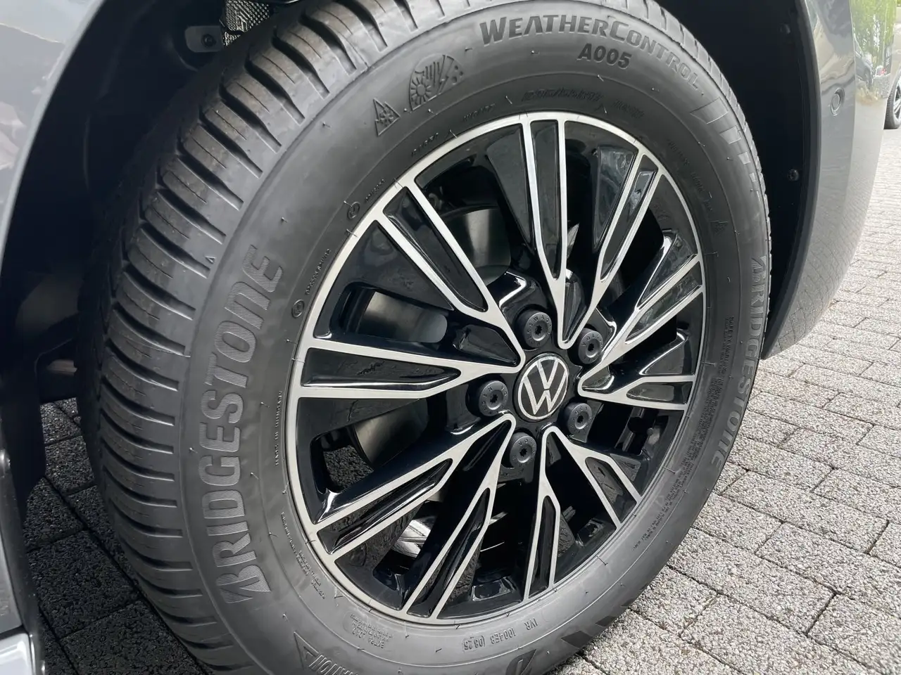 Volkswagen T7 Multivan Goal 2.0 TDI DSG LÜ LED AHK ACC Kame 15