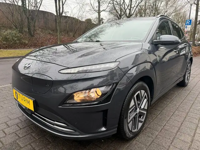 Hyundai Kona Select Elektro 64kWh|SOH96%|Garantie05/2030