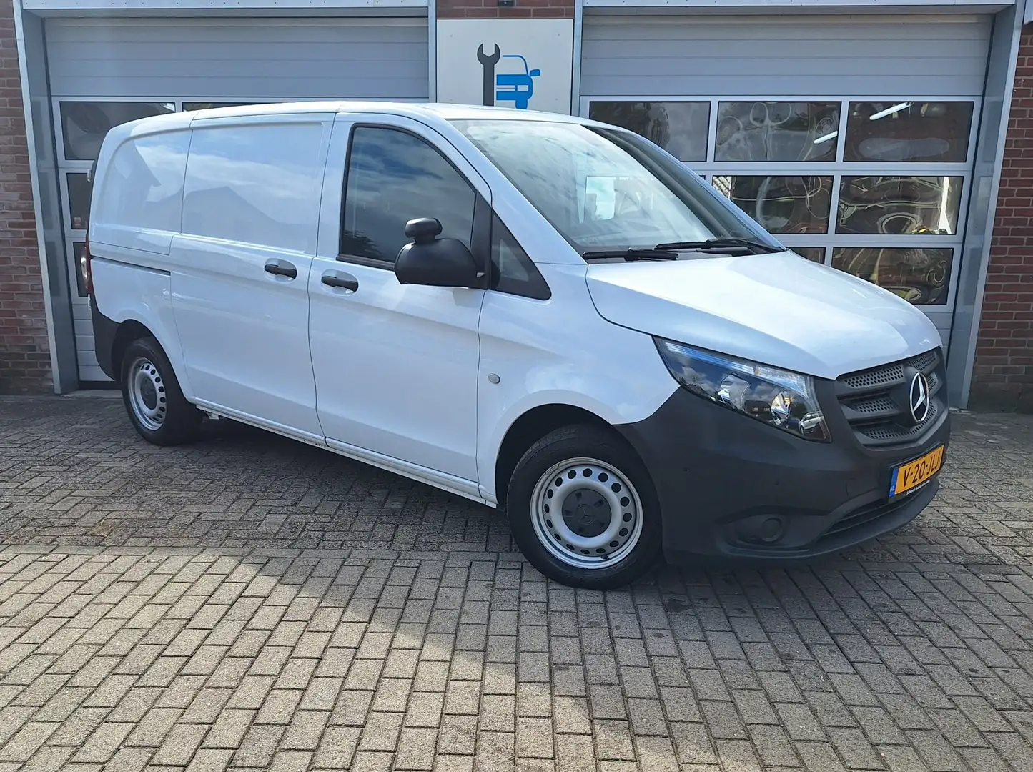 Mercedes-Benz Vito 111 CDI Blanc - 2