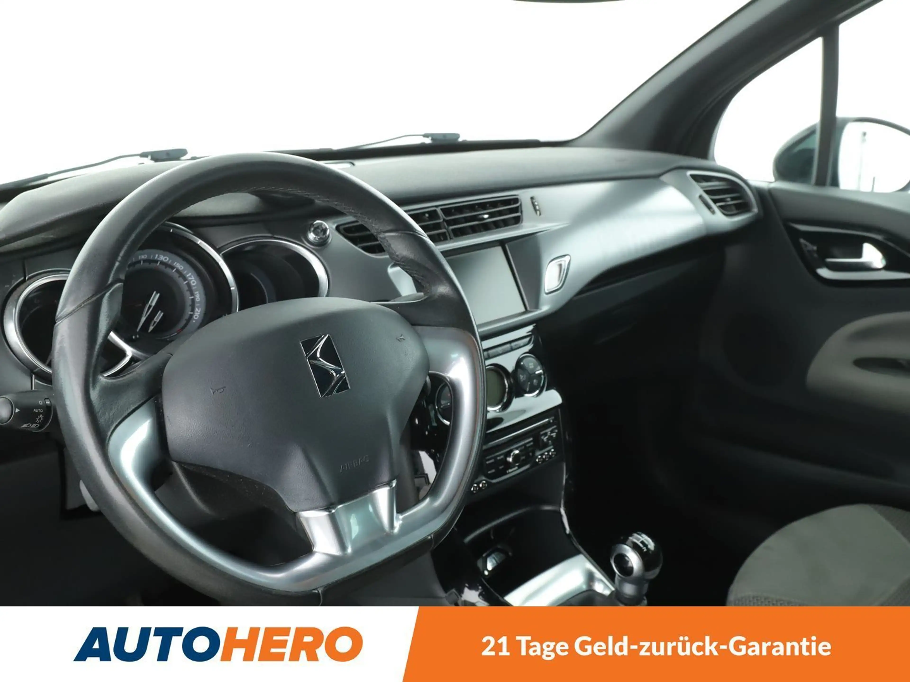 Citroen DS3 1.6 VTi So Paris*NAVI*TEMPO*PDC*SHZ*ALU* — photo 11