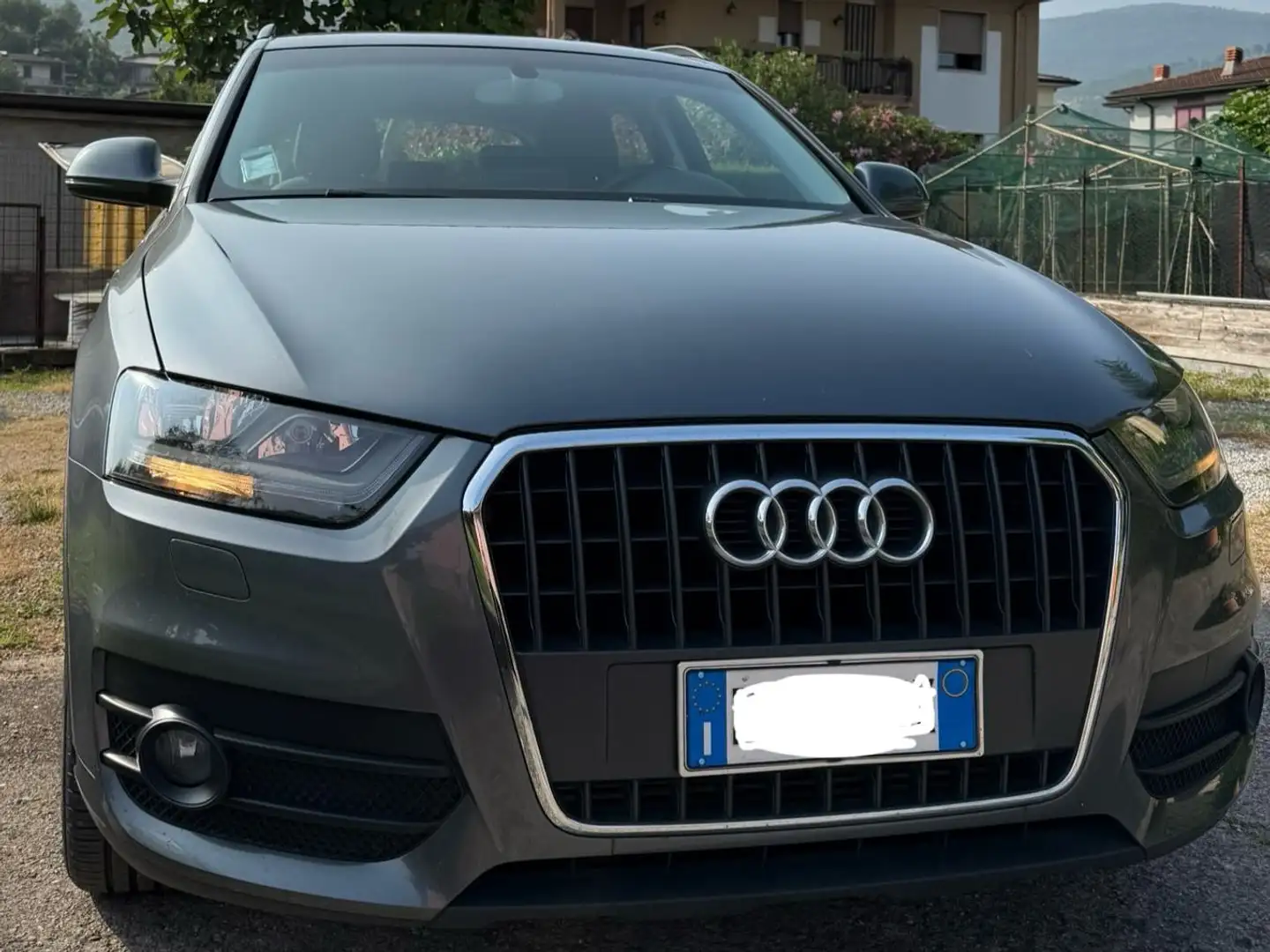 Audi Q3 Q3 I 2011 2.0 tdi Advanced 140cv Grigio - 1
