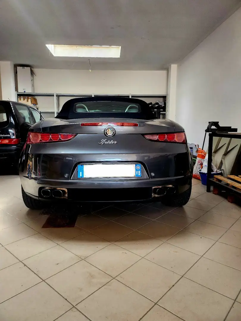 Alfa Romeo Spider 2.2 jts Exclusive 185cv - 1