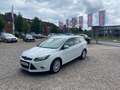 Ford Focus 2,0TDCi 103kW PowerSh. Titanium Turnier Weiß - thumbnail 2