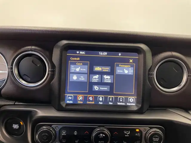 Jeep Wrangler view 14