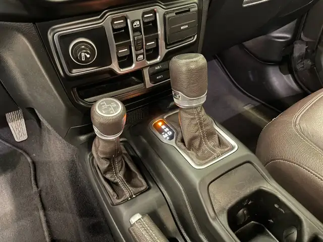 Jeep Wrangler view 8