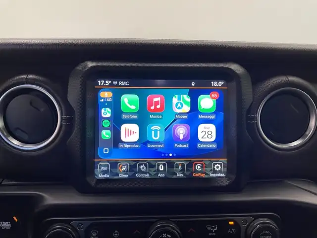 Jeep Wrangler view 11
