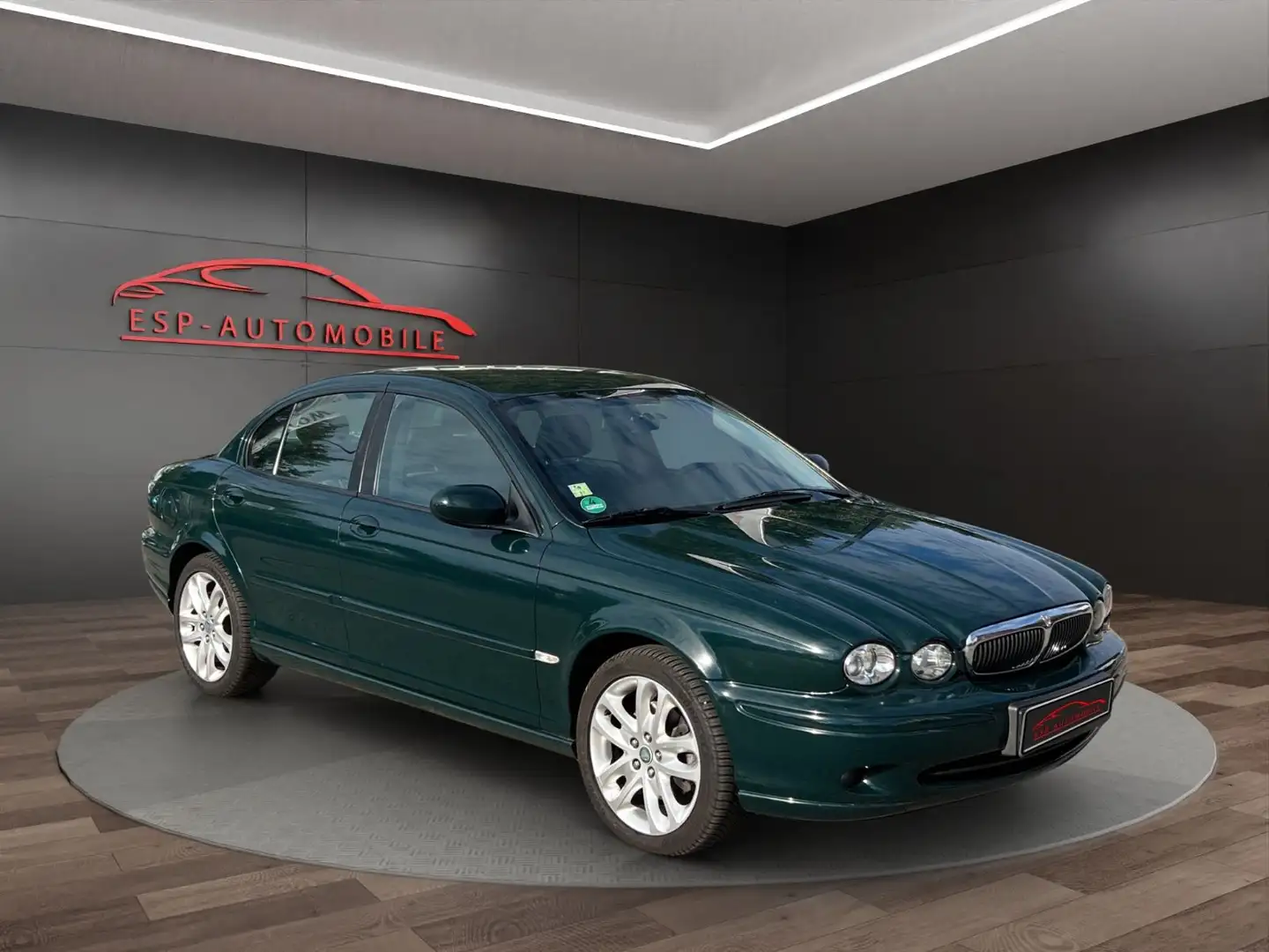 Jaguar X-Type 2.2 D Classic*PDC*KLIMA*SHZ*TEMPO*TOP Grün - 2