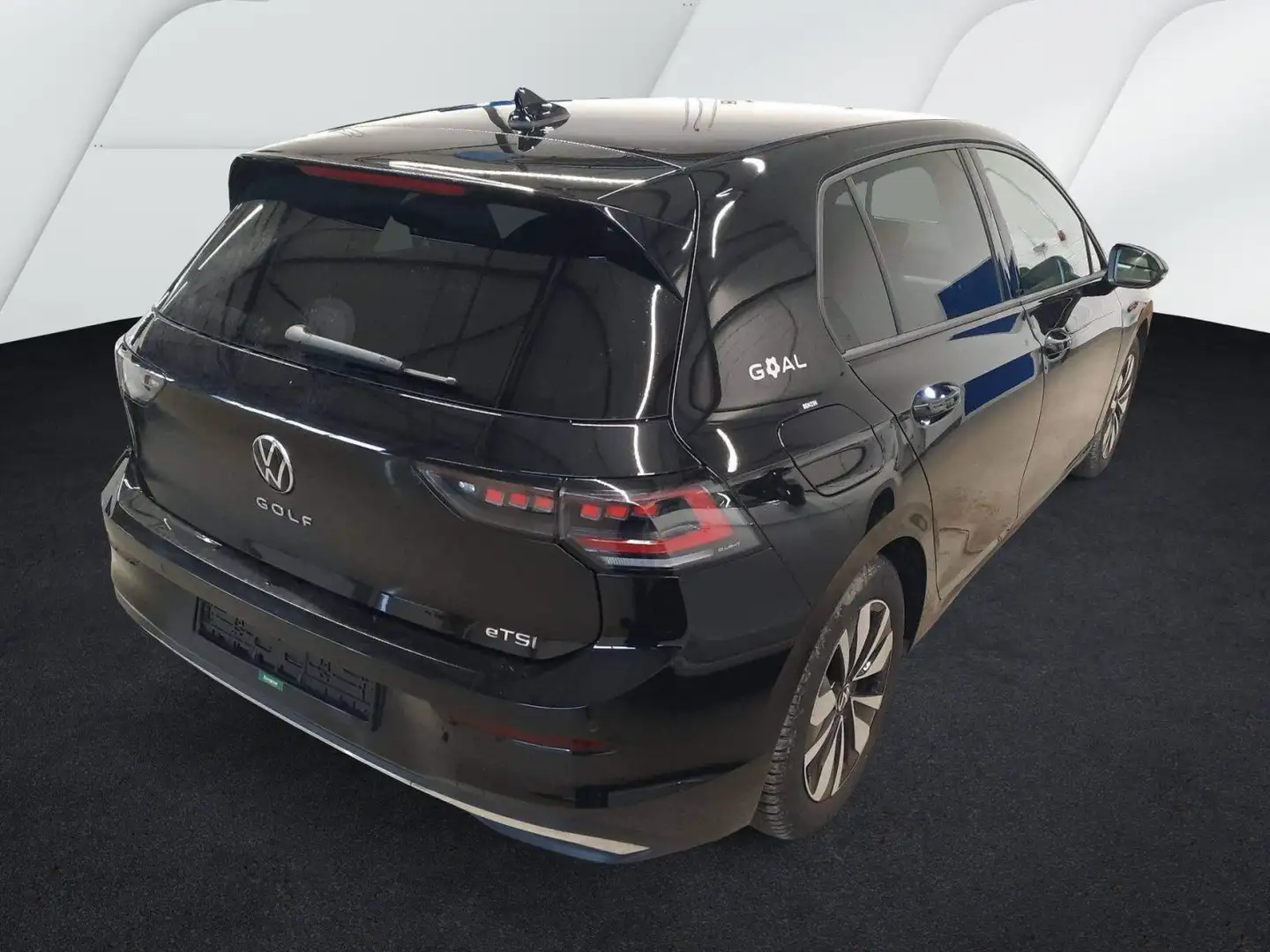 Volkswagen Golf VIII 1.5 eTSI DSG Goal Navi IQ.Light DAB+ F Noir - 2