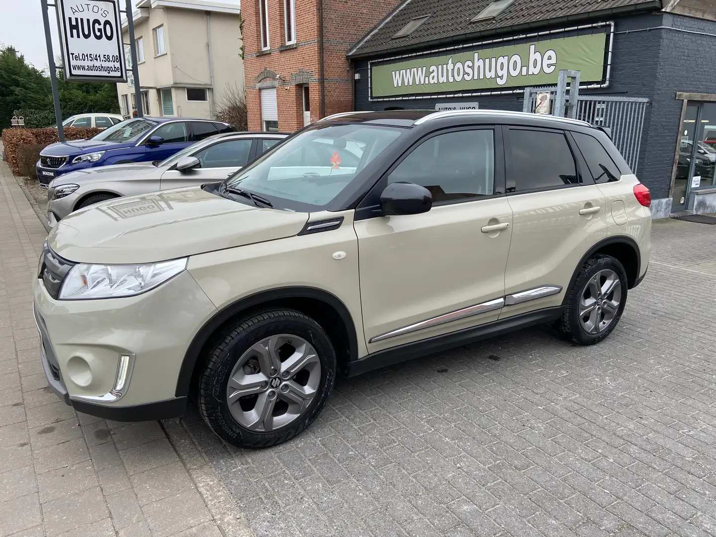 Suzuki Vitara 1.6i navi cruise alu camera apple carplay Beige - 1