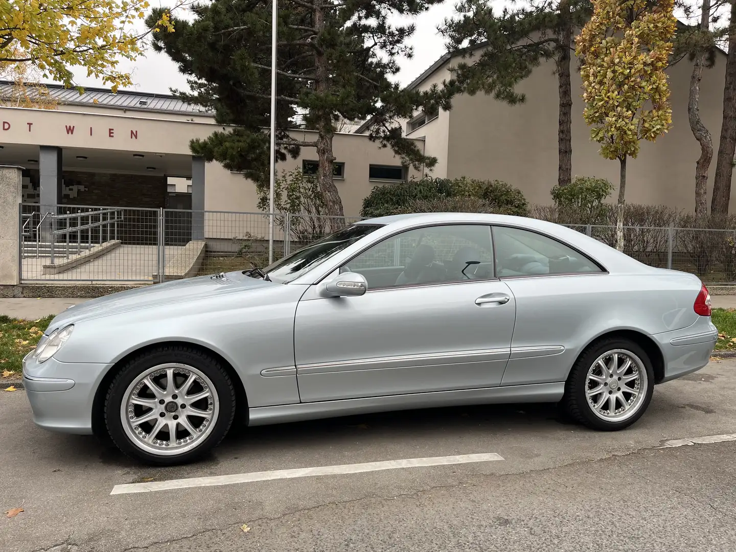 Mercedes-Benz CLK Mercedes CLK 270 CDI Azul - 2