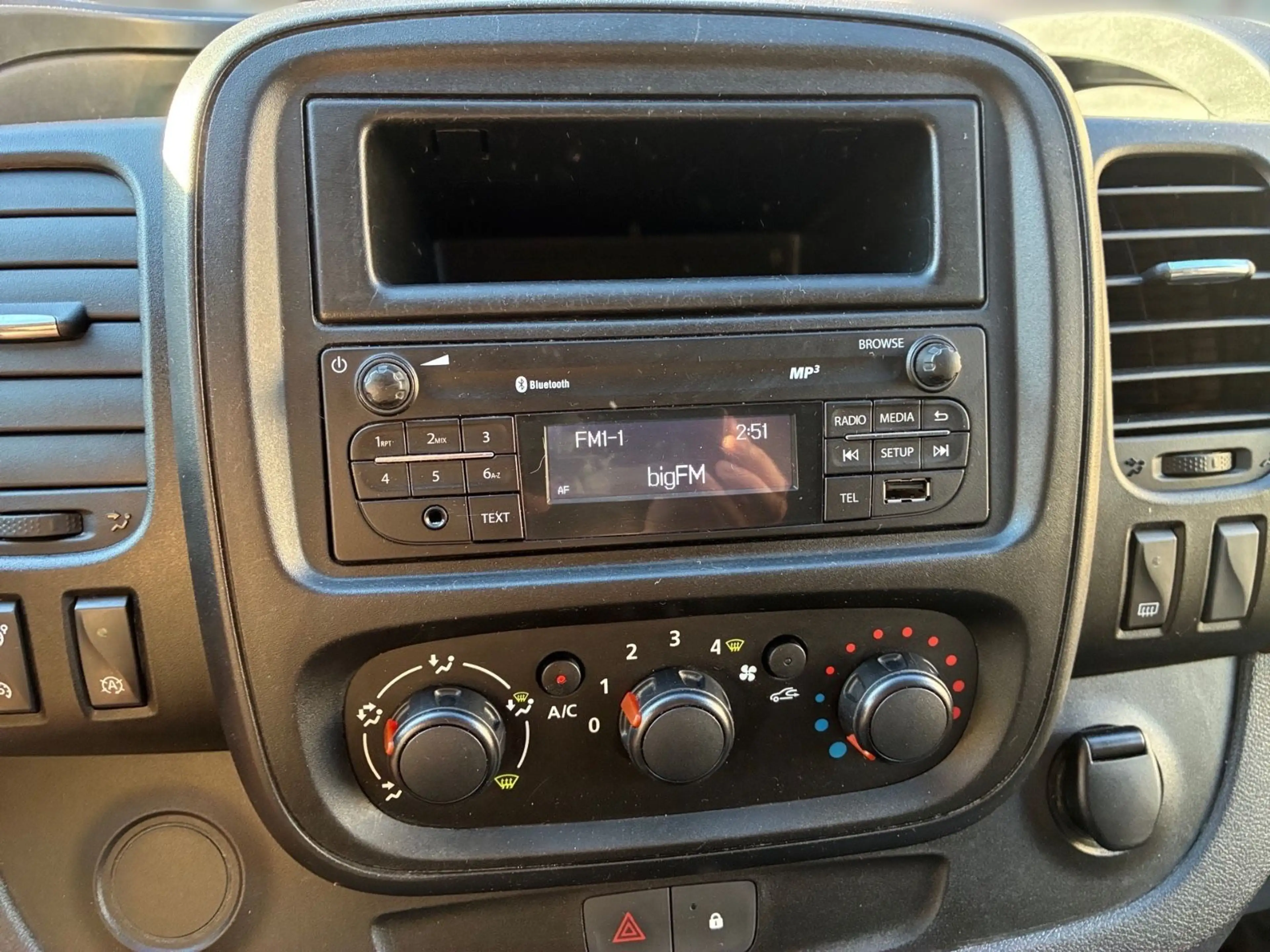 Fiat Talento Kombi L1H1 1,2t Family 8 Sitze Klima 1.6 — photo 9