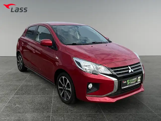 Mitsubishi Space Star view 8