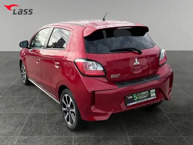 Mitsubishi Space Star view 4