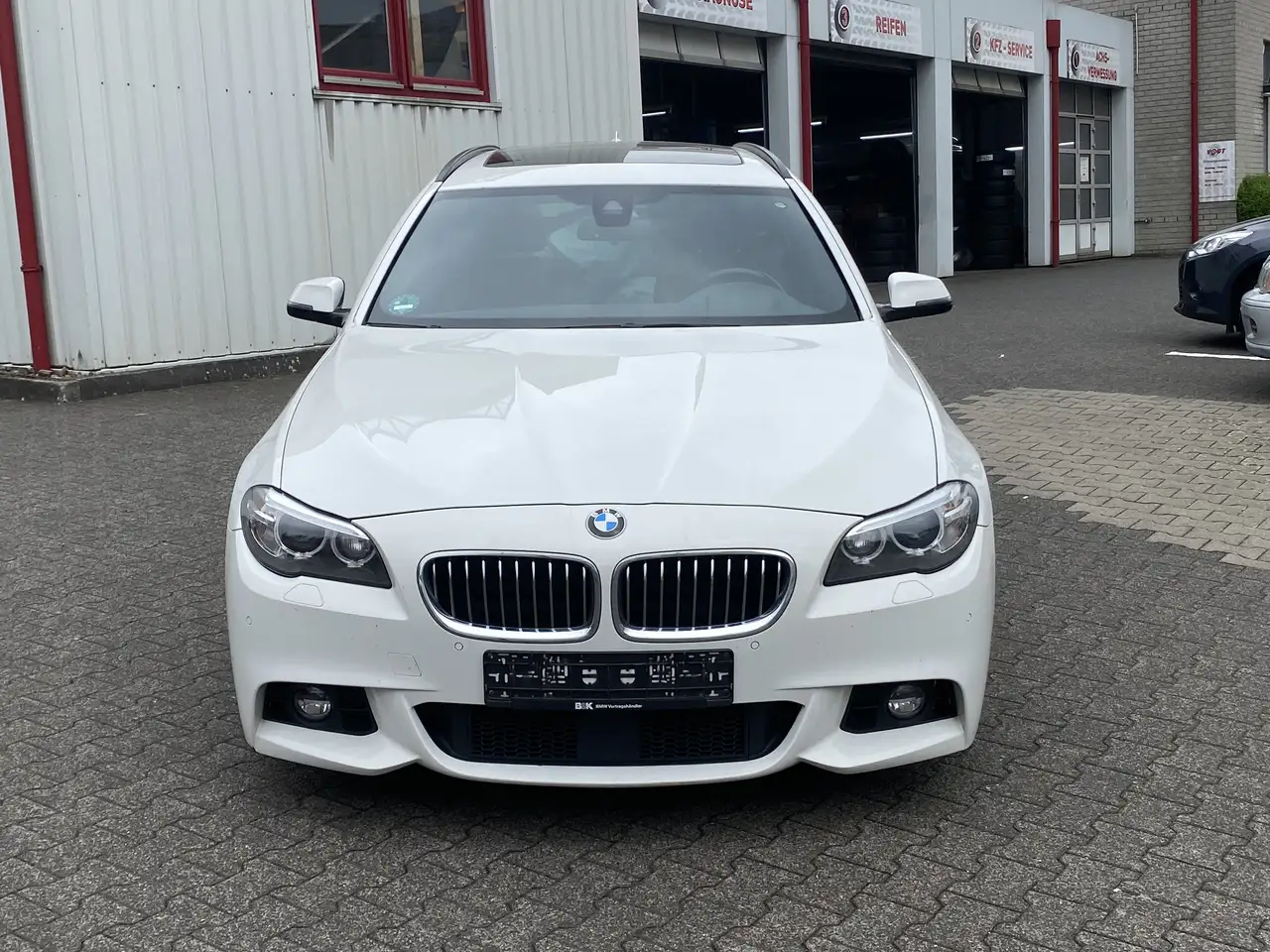 BMW 530