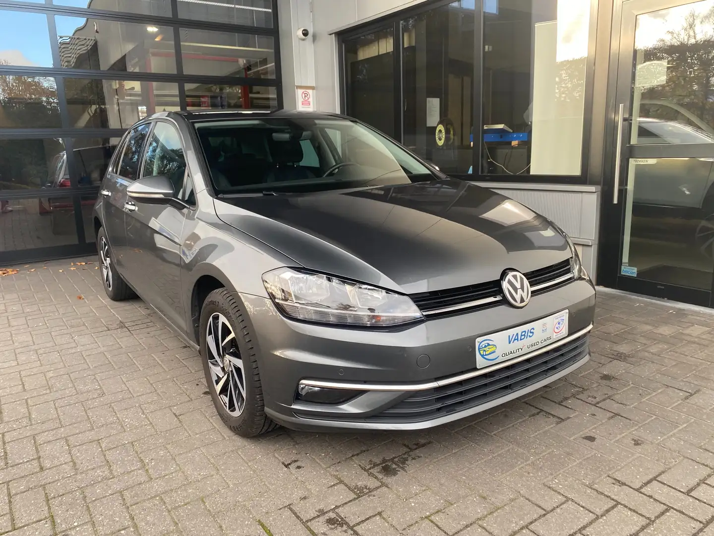Volkswagen Golf Golf 1.0 TSI OPF Comfortline Gris - 1