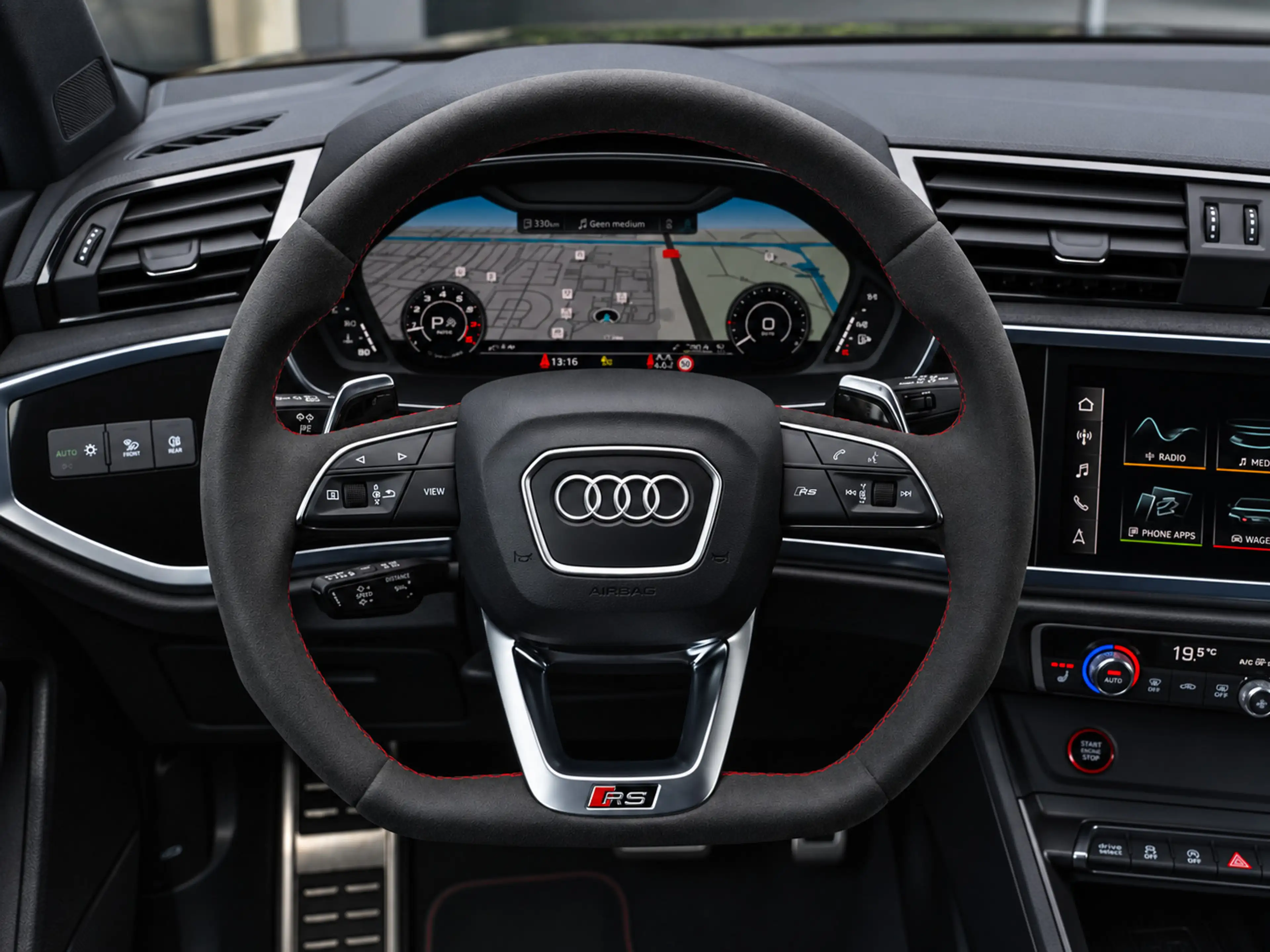 Audi RS Q3 RS Q3 2.5 TFSI — photo 11