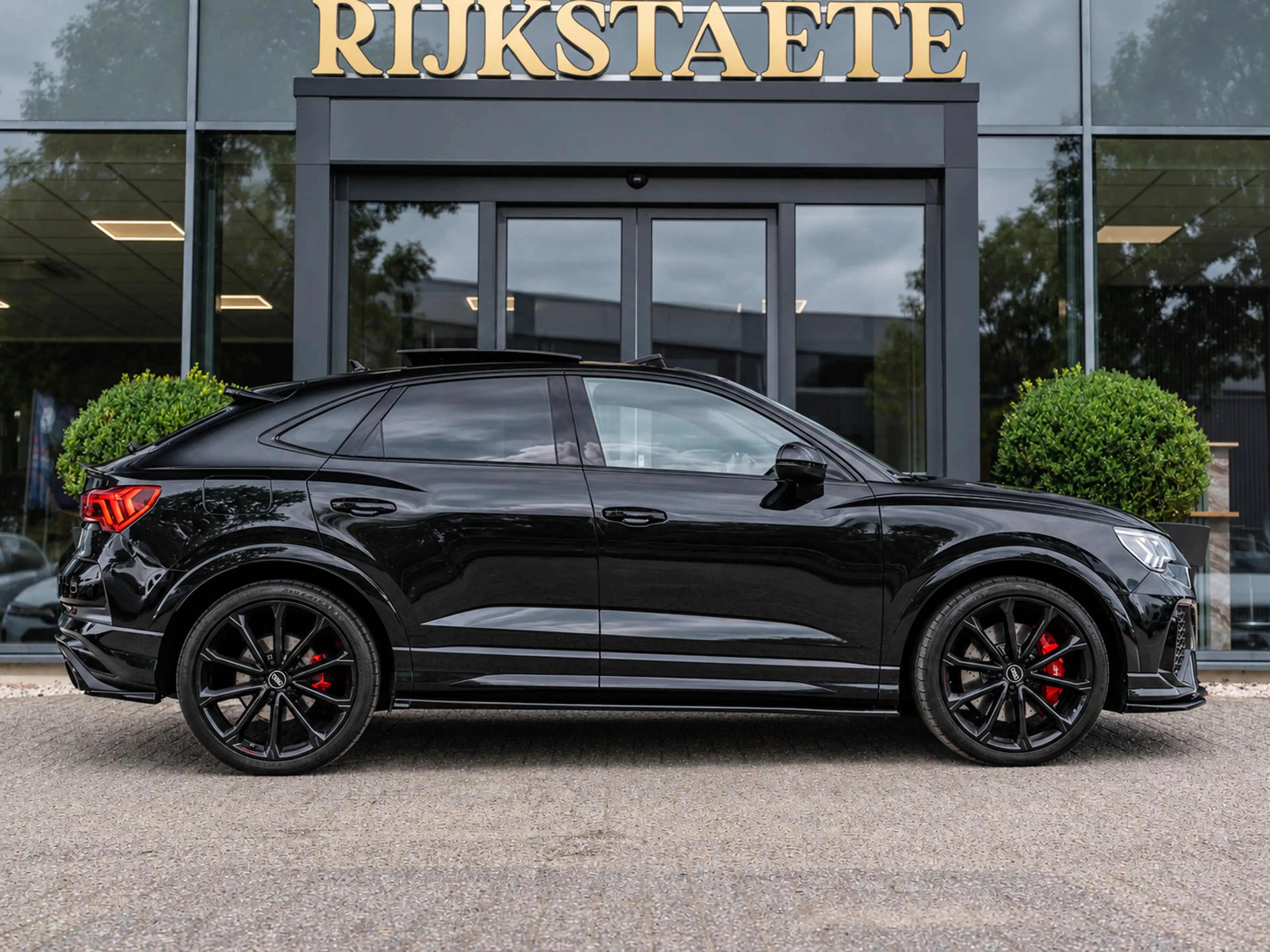 Audi RS Q3 RS Q3 2.5 TFSI — photo 6