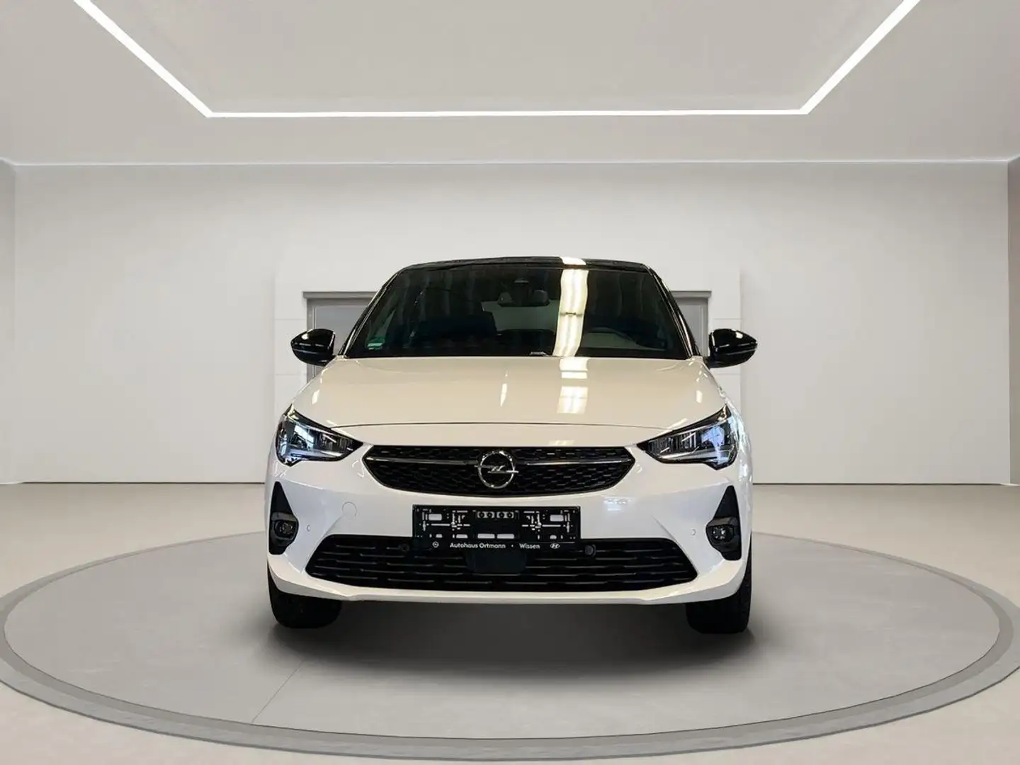 Opel Corsa-e Corsa Elektro 100 kW / 136 PS Frontantrieb Weiß - 2