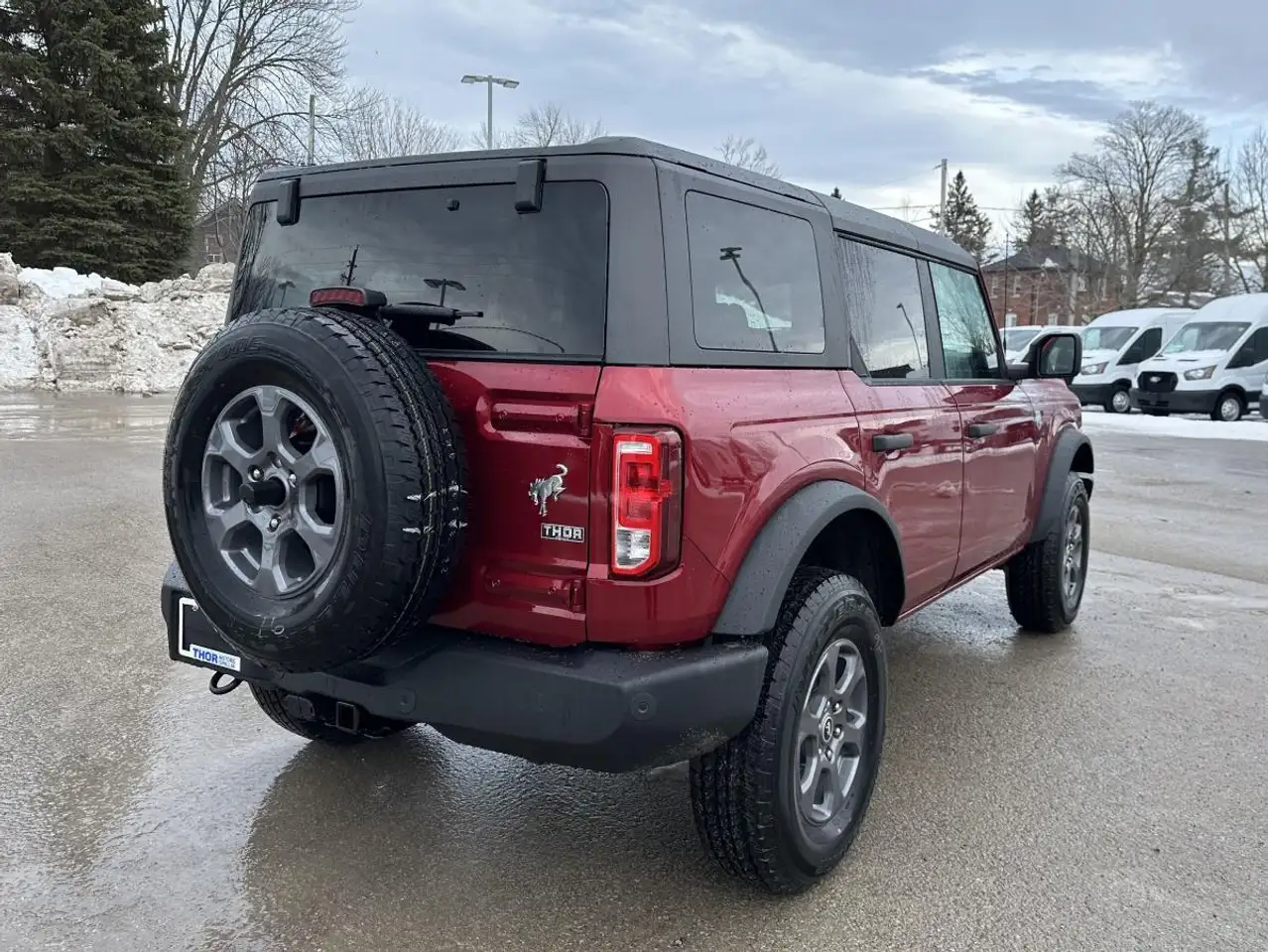 Ford Bronco снимка Ford Bronco