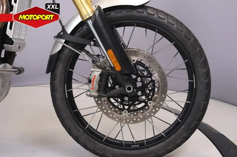 Triumph Scrambler - foto 7