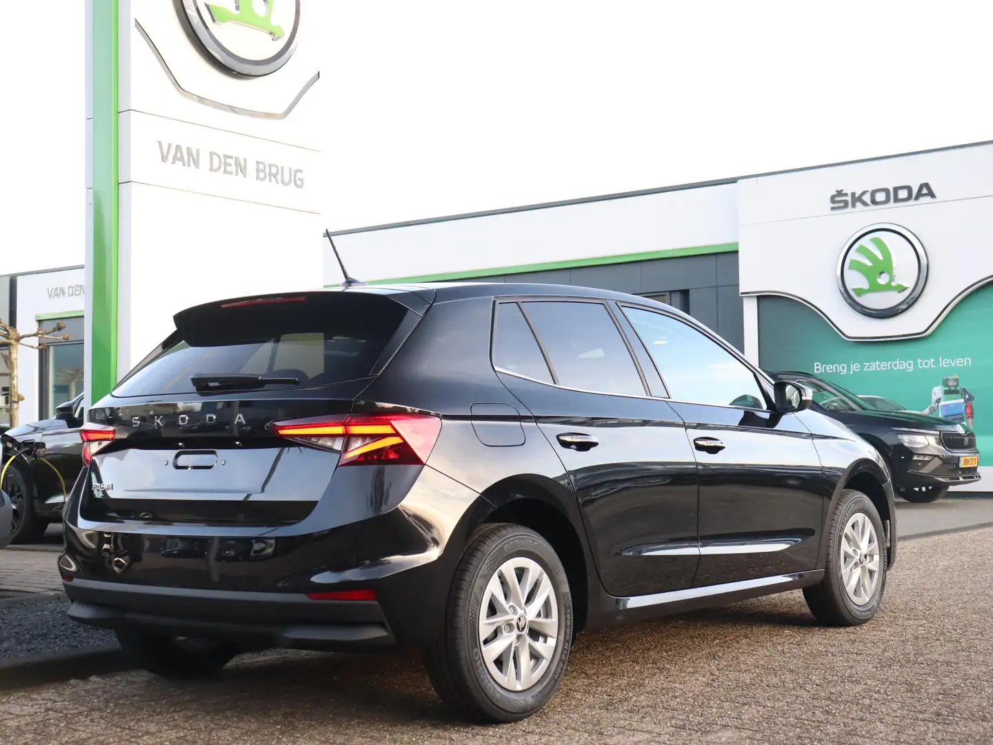 Skoda Fabia 1.0 TSI Business Edition | Camera | Cruise control Zwart - 2