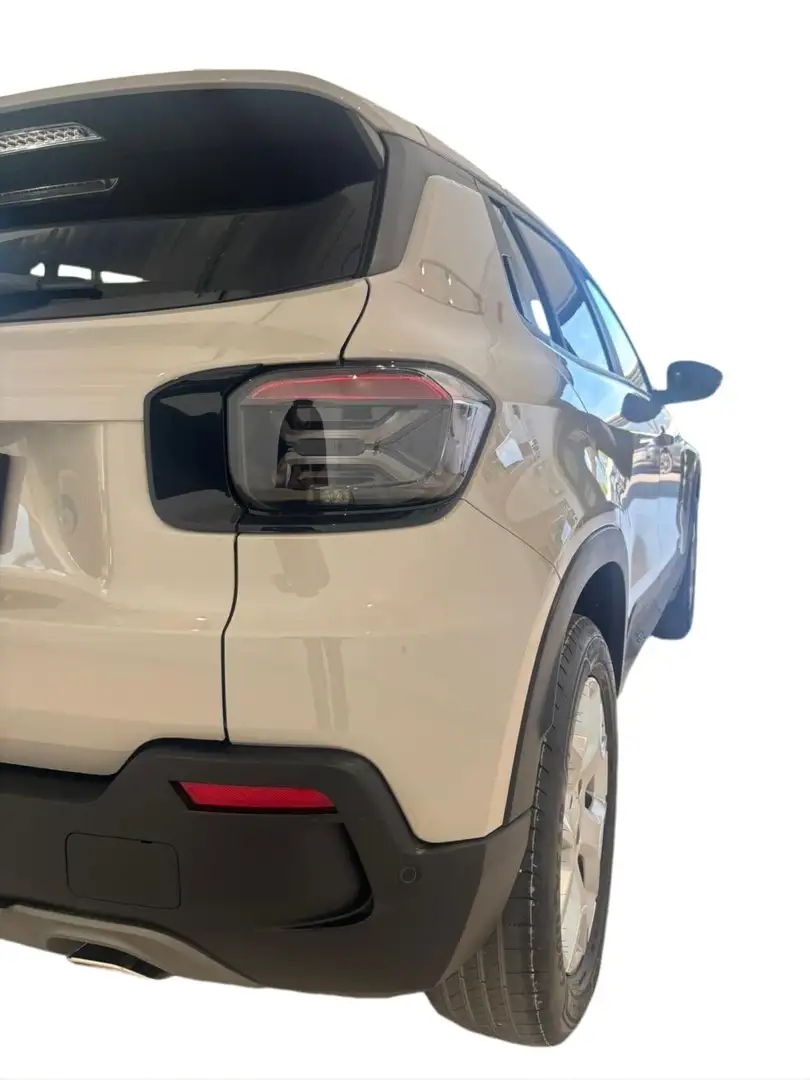 Jeep Avenger Avenger 1.2 Turbo 100 CV MHEV Altitude Grijs - 2