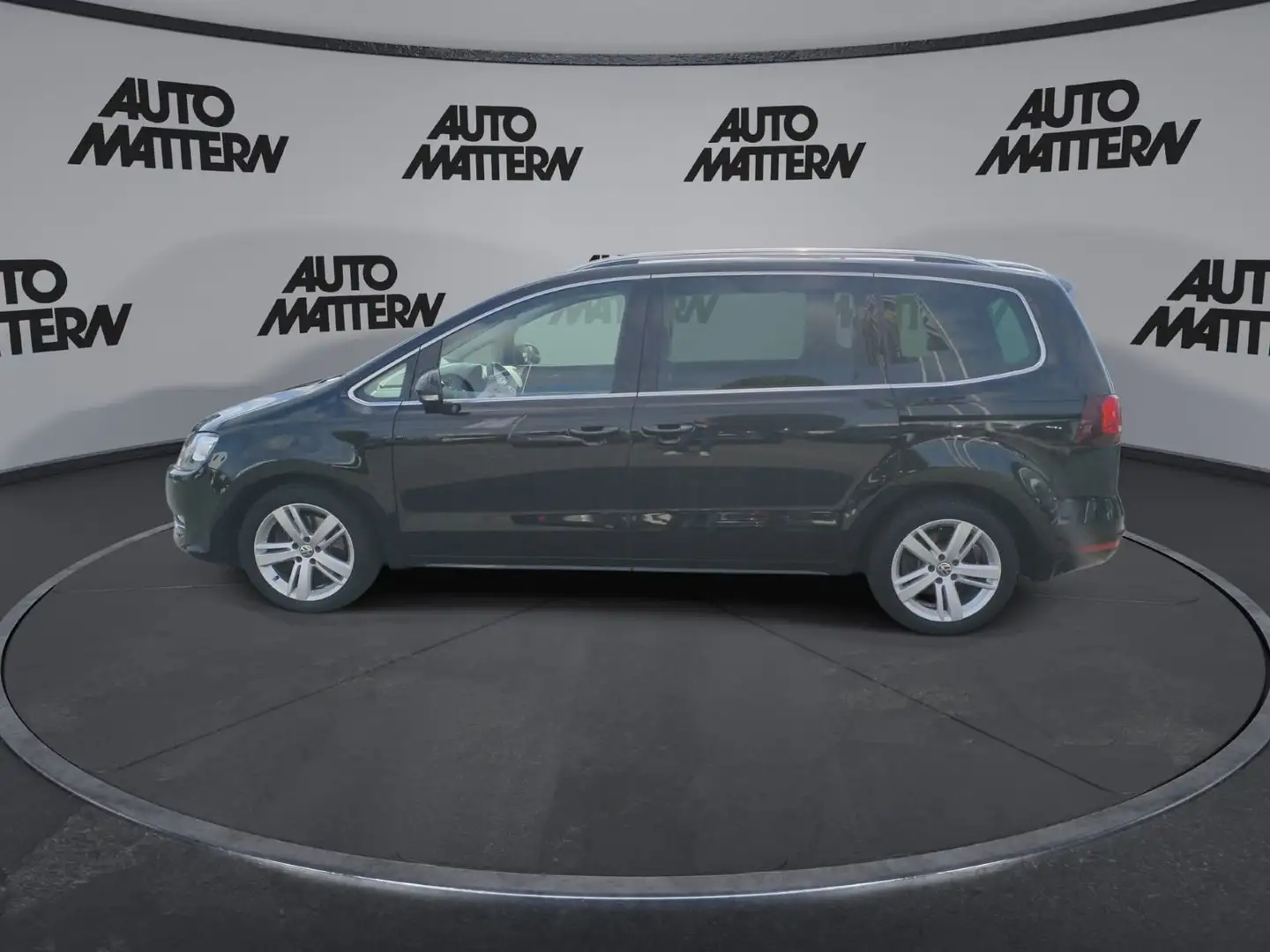 Volkswagen Sharan 2.0 TDI Highline Zwart - 2
