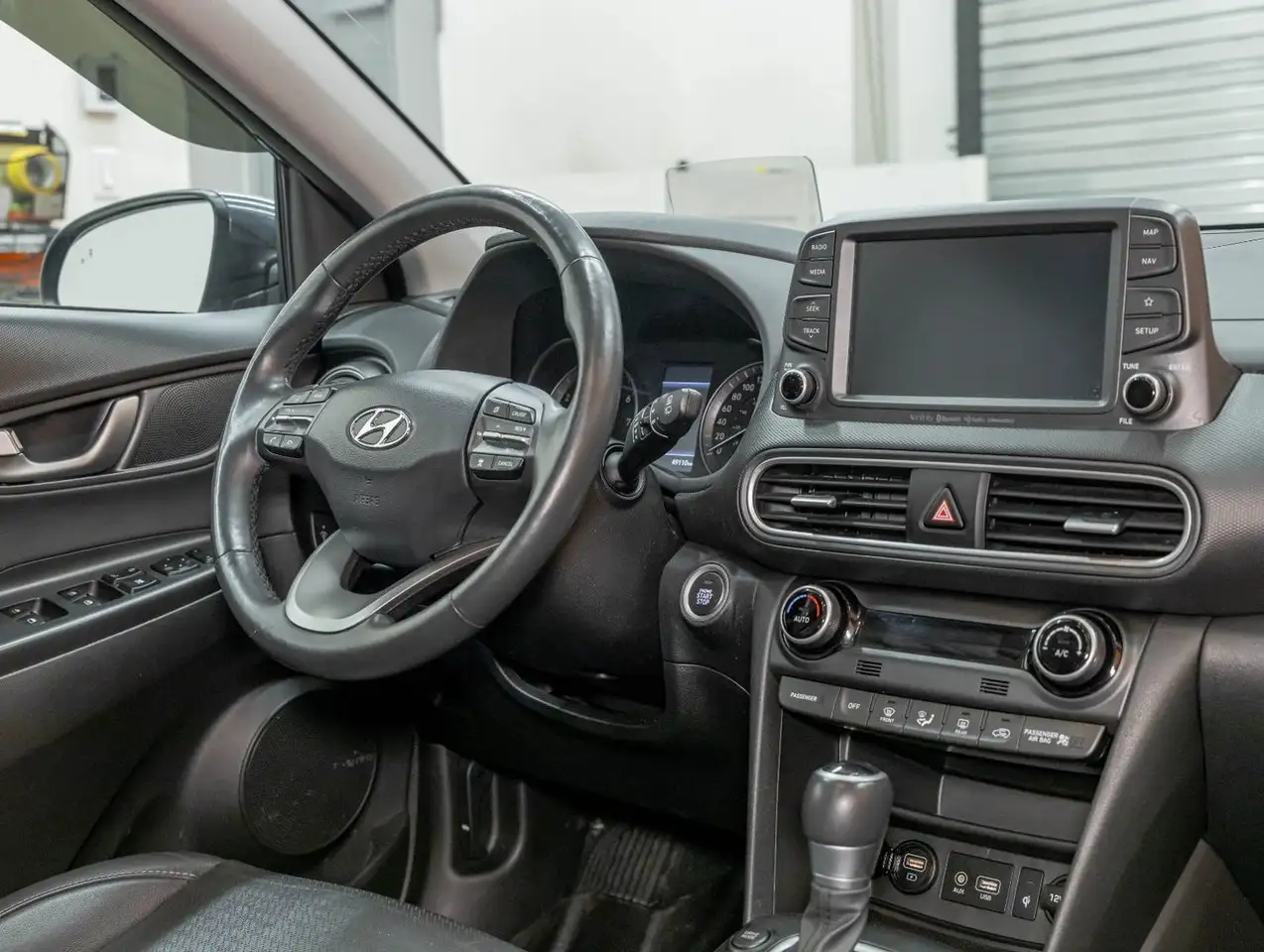 Hyundai KONA снимка Hyundai KONA