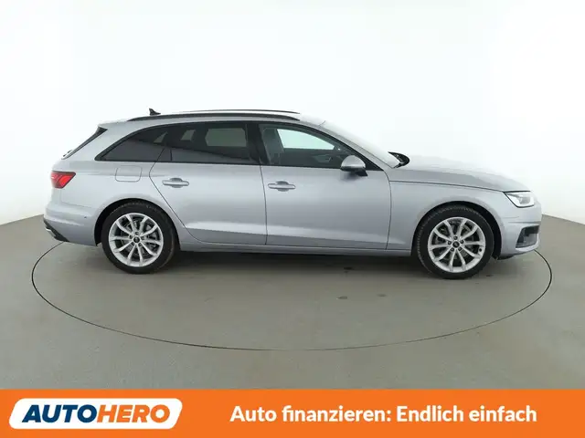 Audi A4 view 7