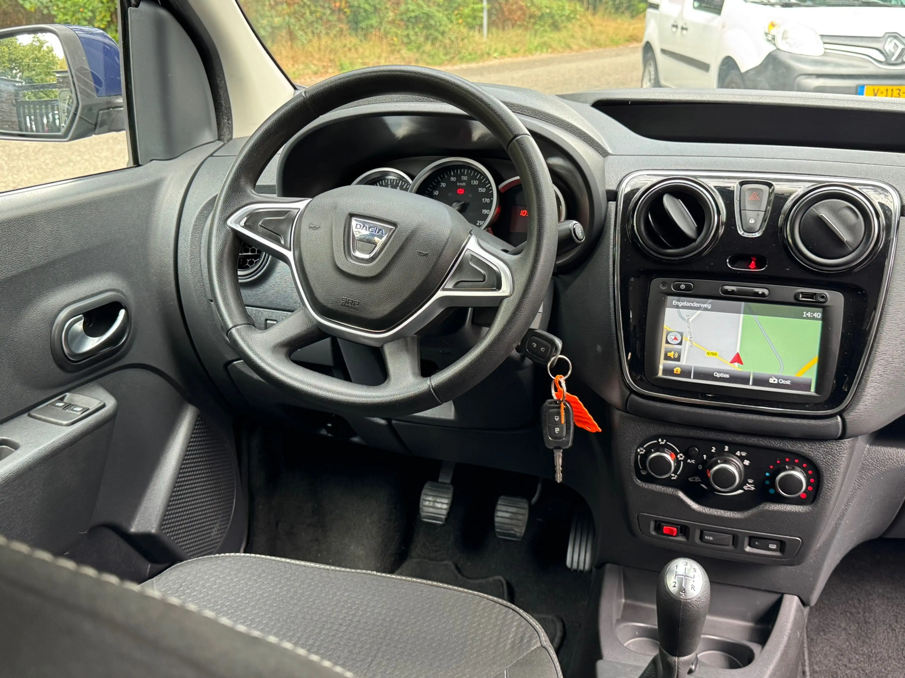Dacia Dokker 1.6 SCe NavigatieSysteem Airco Trekhaak 105DKM Dak — photo 16