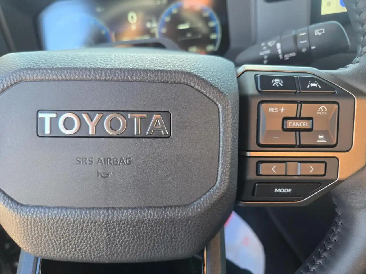 Toyota Land Cruiser снимка Toyota Land Cruiser