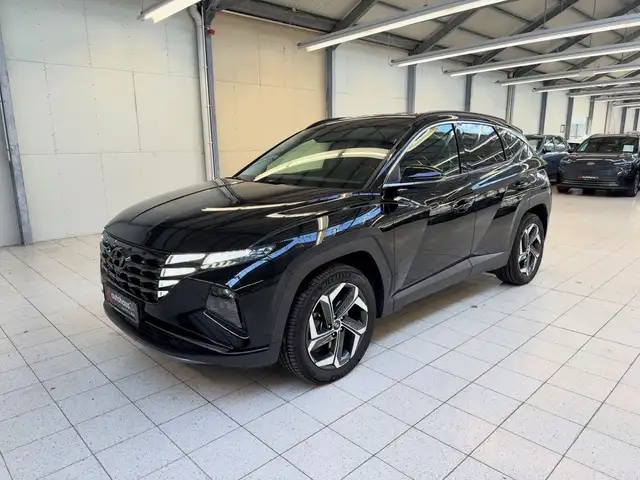 Hyundai Tucson view 3