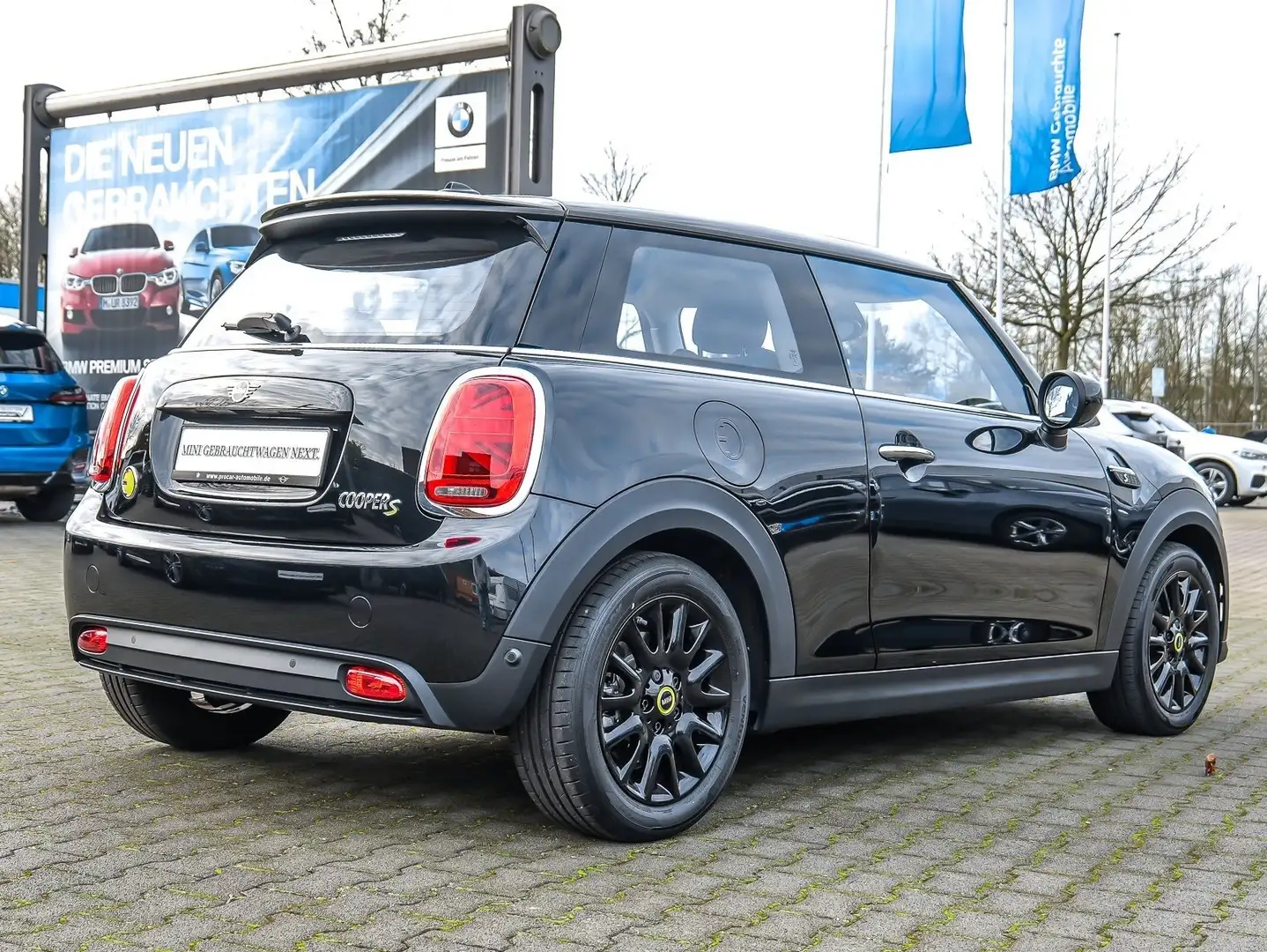 MINI Cooper SE Classic Trim Navi LED DA Sports. Ambient Schwarz - 2