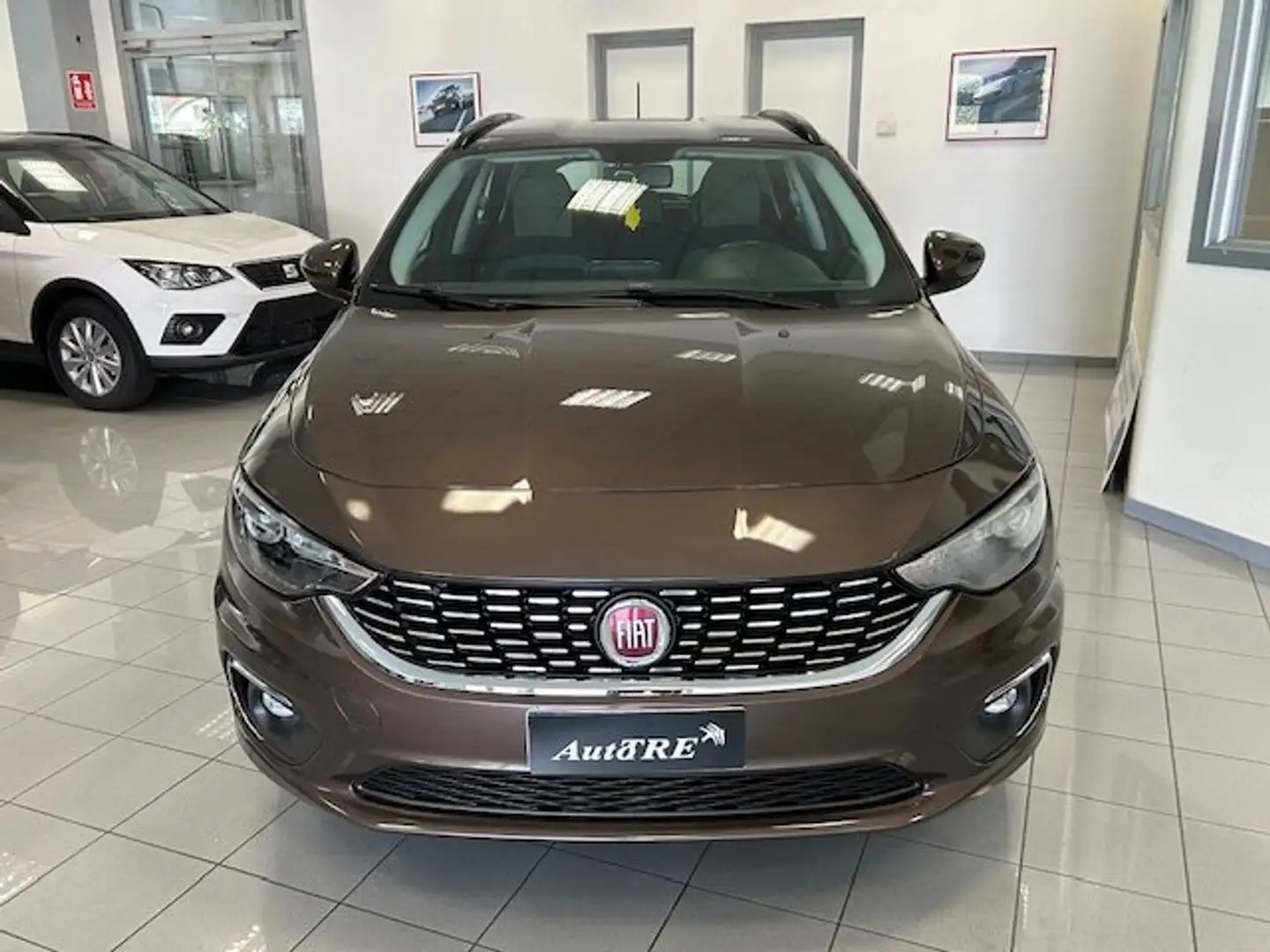 Fiat Tipo Tipo SW 1.6 mjt Lounge 120CV KM89000 Marrone - 2