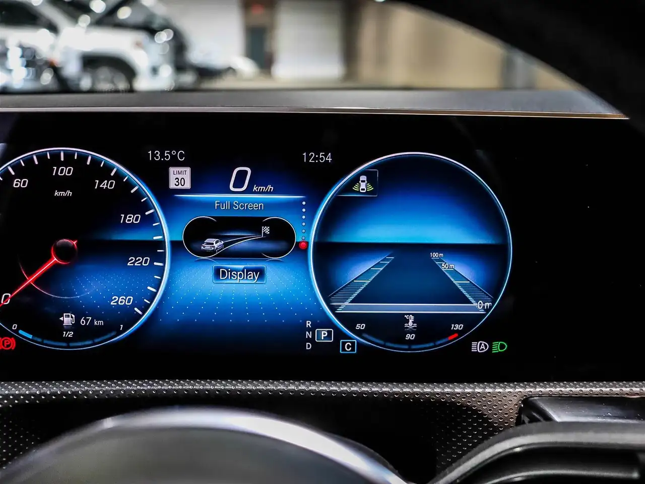 Mercedes-Benz CLA снимка Mercedes-Benz CLA