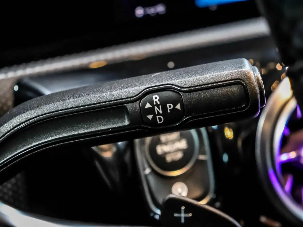 Mercedes-Benz CLA снимка Mercedes-Benz CLA