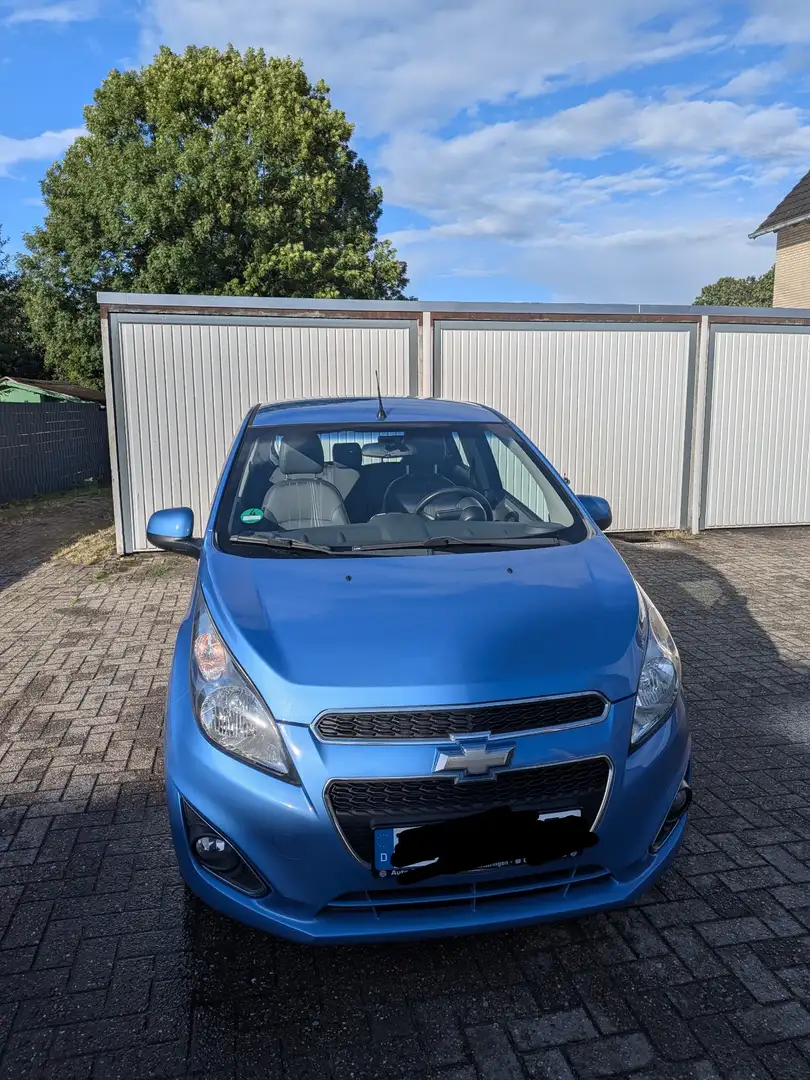 Chevrolet Spark 1.0 LT Blau - 1