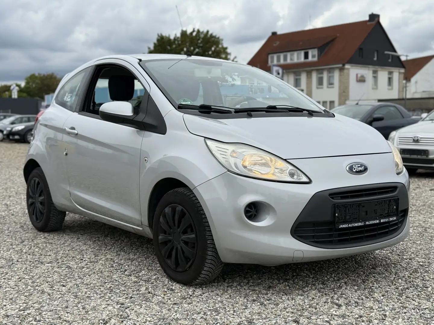 Ford Ka/Ka+ Trend Grau - 2