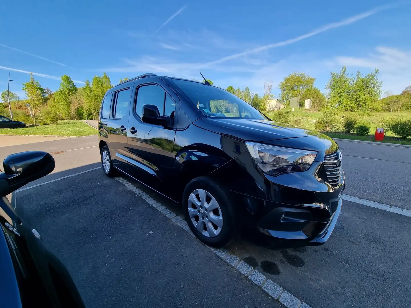 Opel Combo Life L1H1 1.5 Diesel 130 ch Start/Stop Elegance - 2