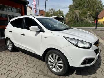 Style * 4WD * AHK * SHZ * Klimaautomatik *