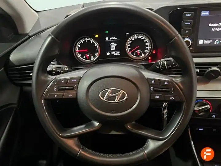 Hyundai Bayon 1.0 TGDI 48V Essence 2022, foto 11