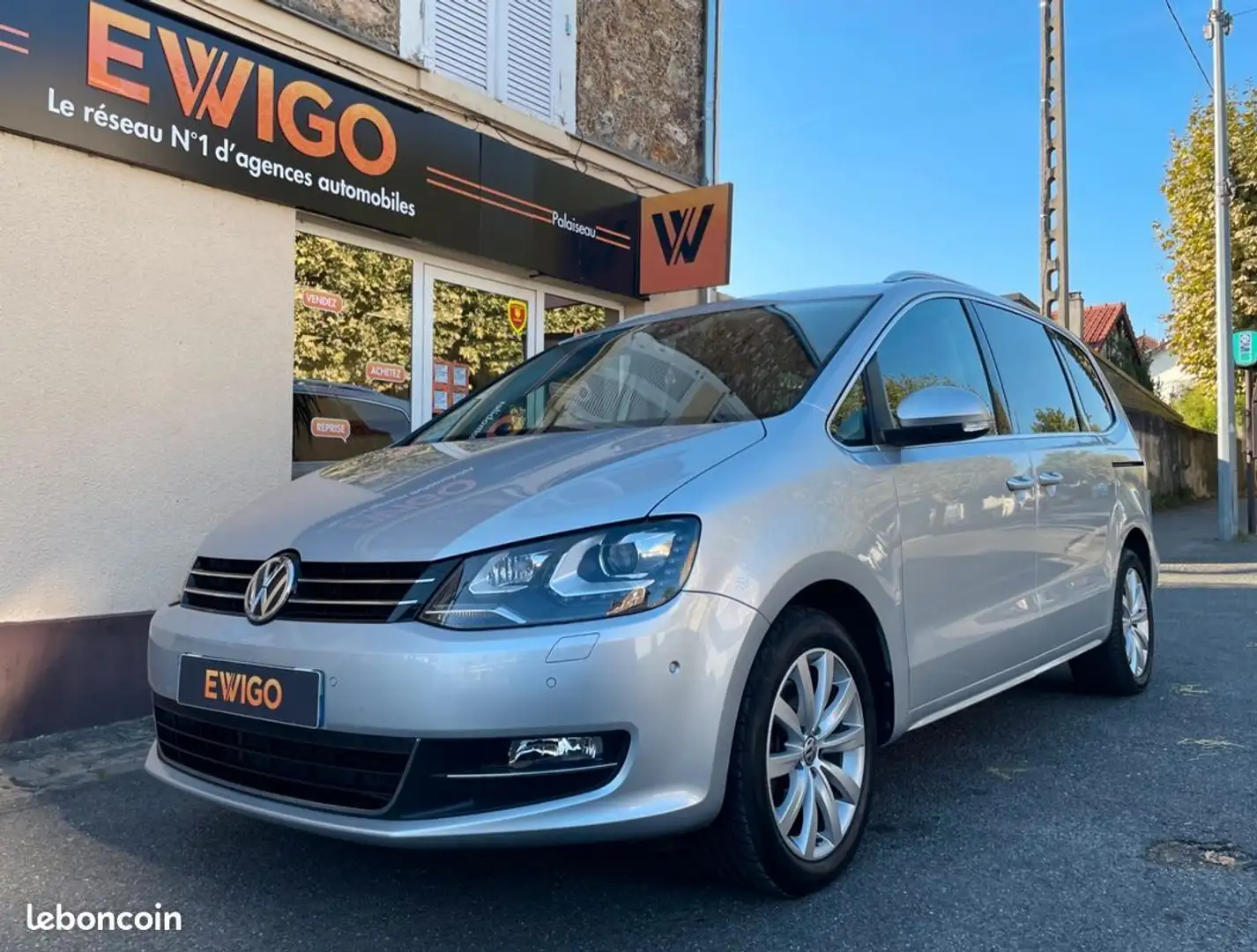 Volkswagen Sharan 2.0 tdi 150ch carat 7 pl toit ouvrant sieges cuir electriques hayon main libre... Gris - 1