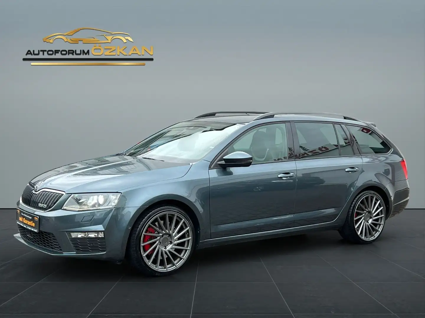 Skoda Octavia Combi 2.0 TSI RS DSG ACC Spurhalte Grau - 1