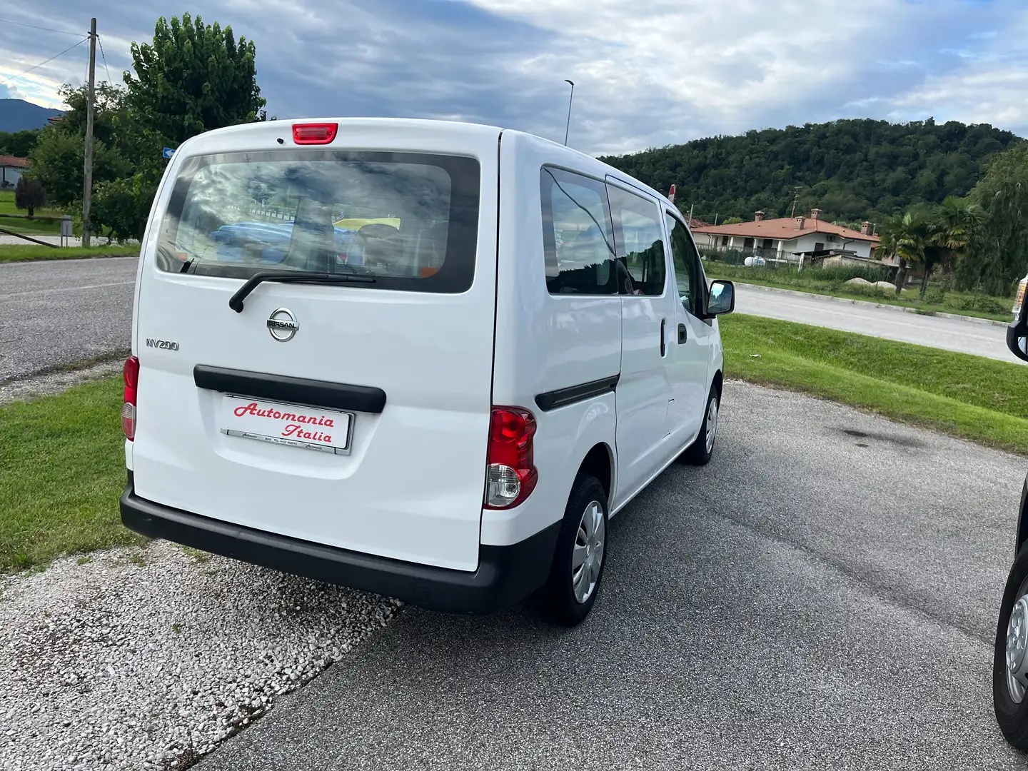 Nissan NV200 COMBI 4 PORTE Weiß - 2